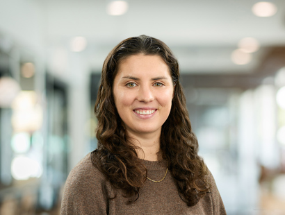 Annabelle Lee, Associate in the Russell-Cooke Solicitors, Real estate, planning and construction team. 