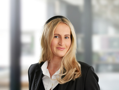 Emma Lowe, Associate in the Russell-Cooke Solicitors, trust, will and estate disputes team.